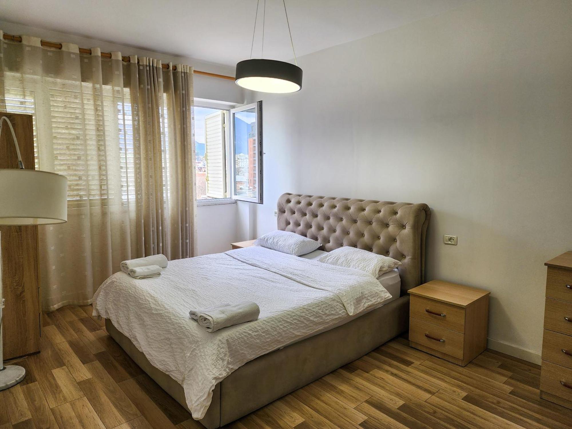 2E Apartment Myslym Shyri Tirana Exterior photo